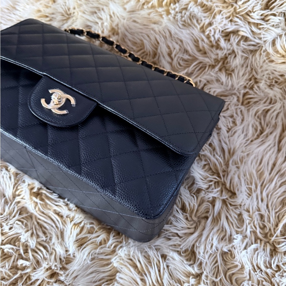 Chanel LARGE CLASSIC HANDBAG
Grained Calfskin & Gold-Tone Metal retail $11,700 - Picture 9 of 15